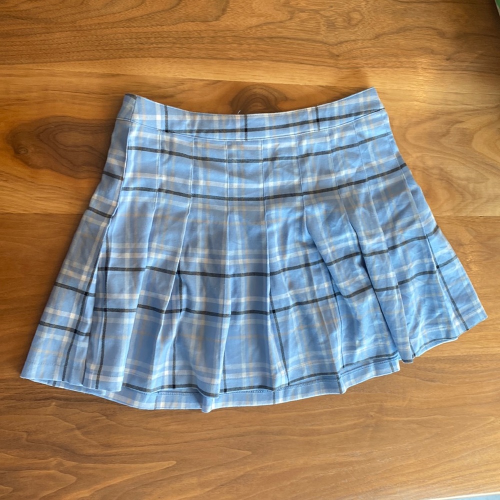 full tilt woman’s plaid flannel pleated skirt